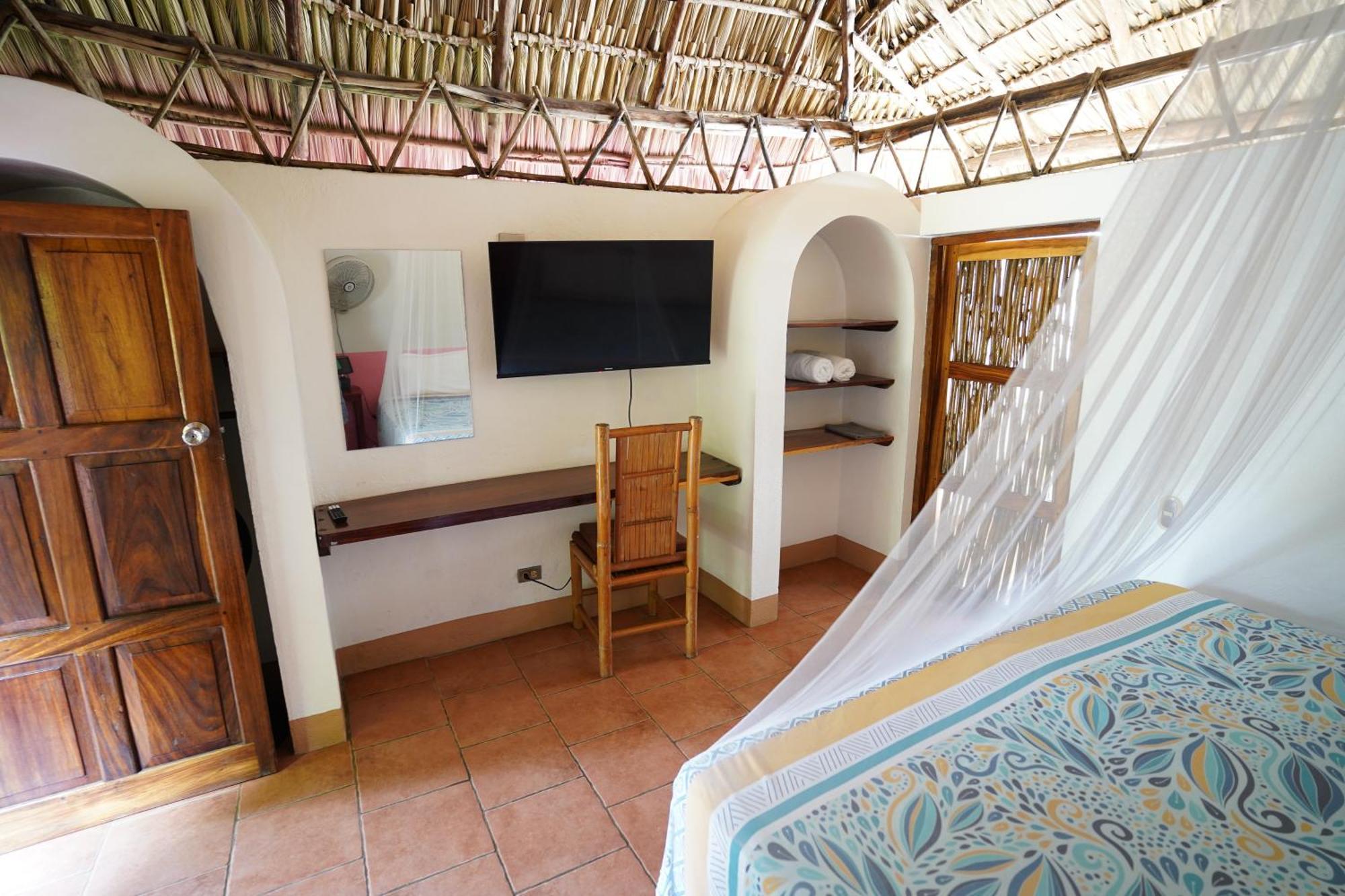 Hotel Mariposa León Εξωτερικό φωτογραφία