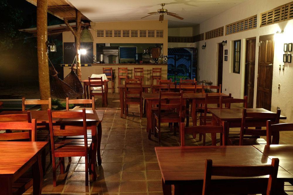 Hotel Mariposa León Εξωτερικό φωτογραφία
