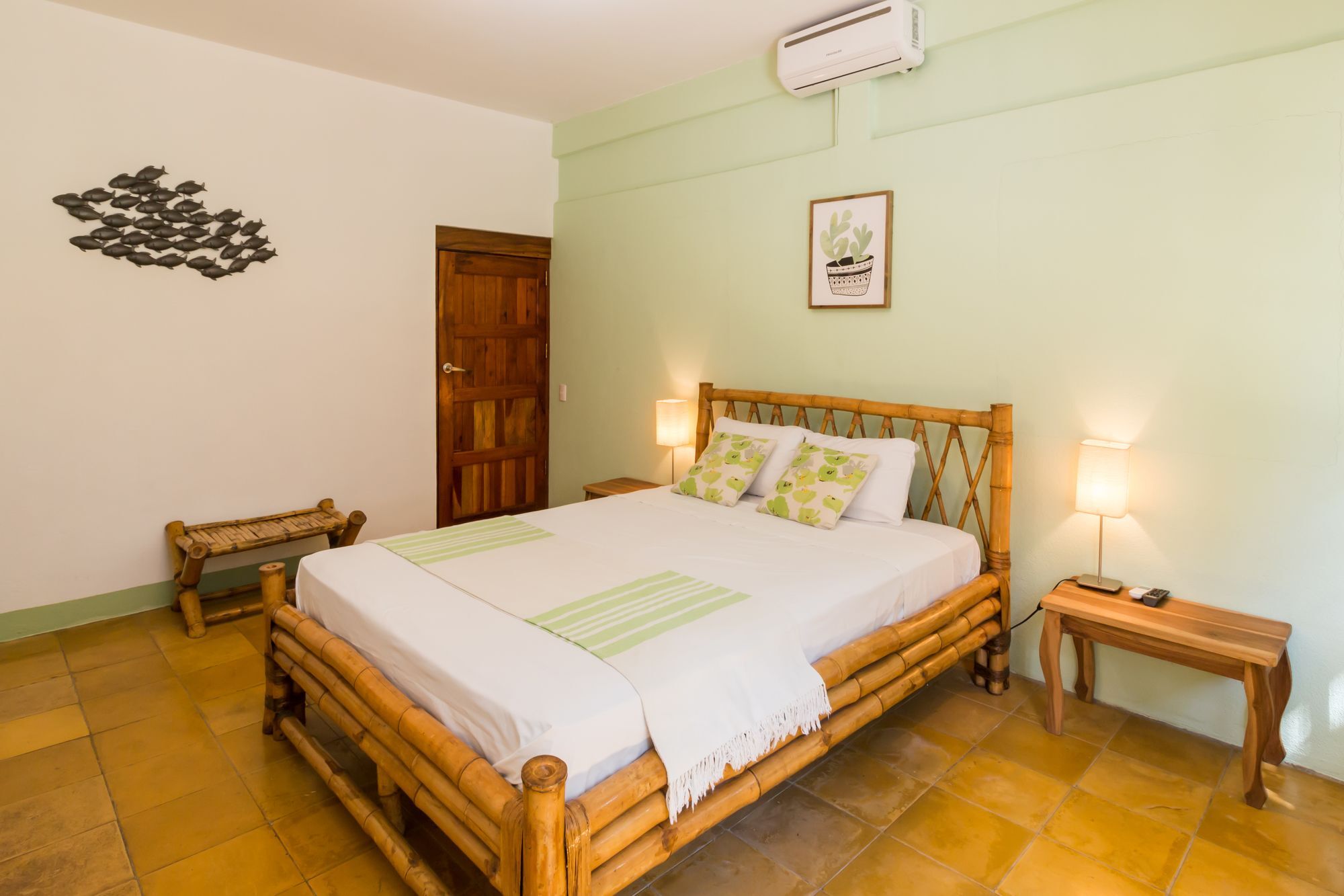 Hotel Mariposa León Εξωτερικό φωτογραφία